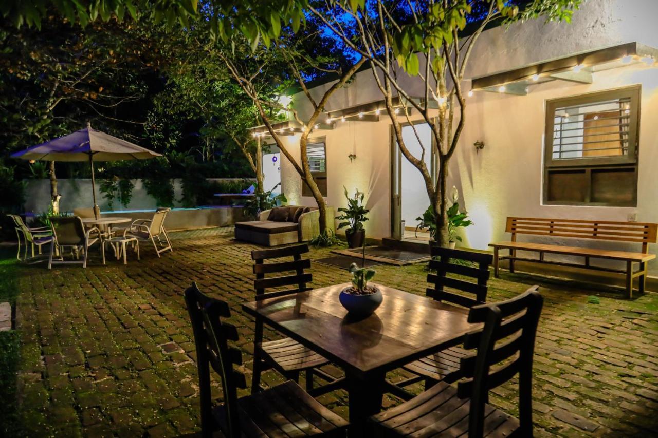 Tranquilisle Hotel Kandy Buitenkant foto