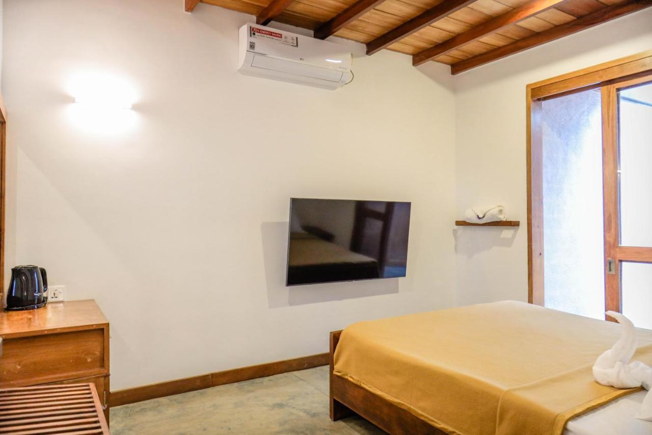Tranquilisle Hotel Kandy Buitenkant foto