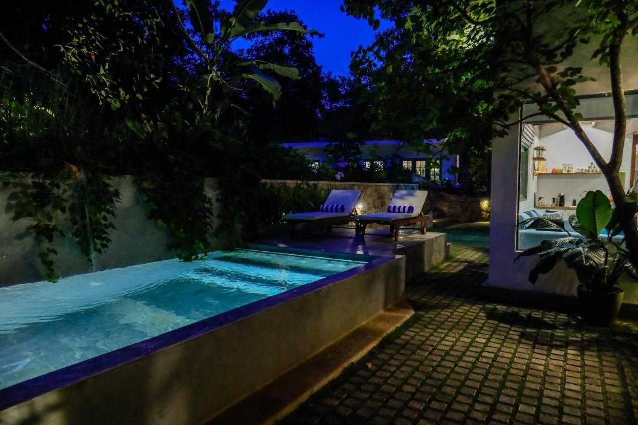Tranquilisle Hotel Kandy Buitenkant foto
